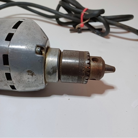 VINTAGE STANLEY CORDED DRILL MODEL 4031 3/8" DRILL TESTED WORKING - Picture 6 of 8